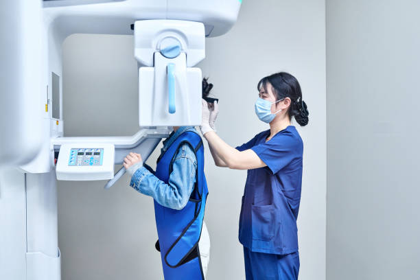 Best Emergency Root Canal Treatment in Green Island, NY